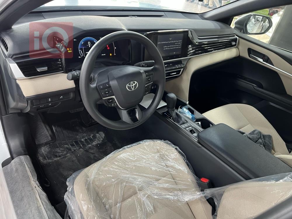 تۆیۆتا کامری